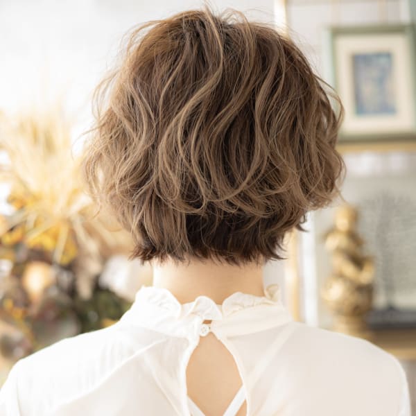 フレンチカジュアル小顔くせ毛風ボブパーマ　マッシュパーマ