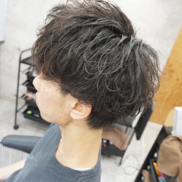 メンズ無造作パーマスタイル