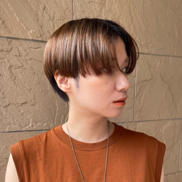 前下がりショート×ラテベージュ