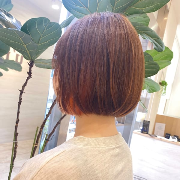  ≪お洒落なシンプルボブ♪≫オレンジベージュ×インナーオレン|u'i by first
