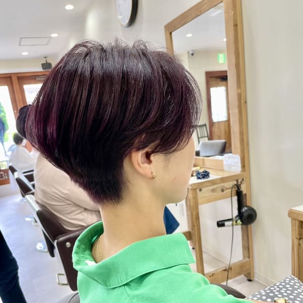 ハンサムショート/メンズライク/ パープルカラー