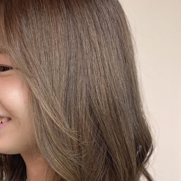 オリーブブラウン　