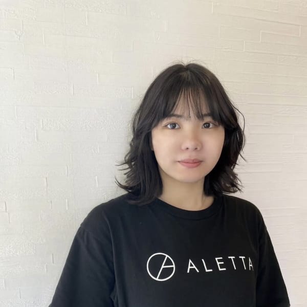 ALETTA eyelash【アレッタアイラッシュ】のスタッフ紹介。ナラサキ アキノ