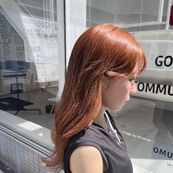 ロング顔周りレイヤー×ナチュラルオレンジ