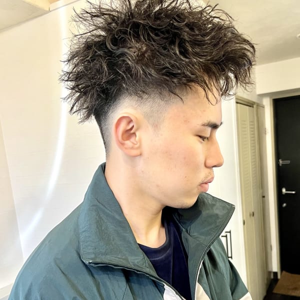 強めのツイストスパイラルスタイル|PRISHE.