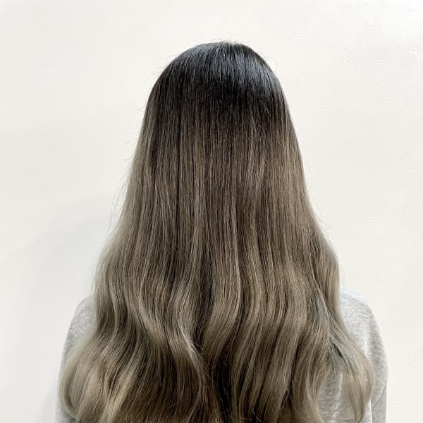 BARON Beautyホワイトグレー／ブリーチ／ダブルカラ