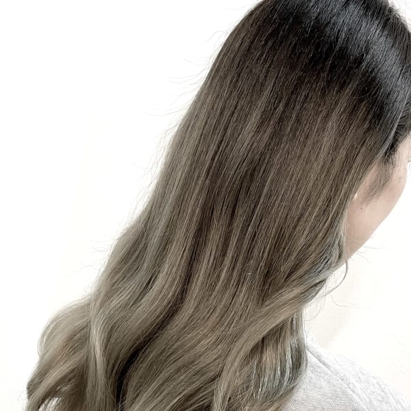 BARON Beautyホワイトグレー/ブリーチ/ダブルカラ