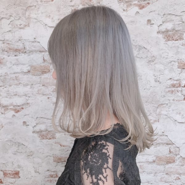 ブリーチ（2回）＋カラー＋バブルトリートメント