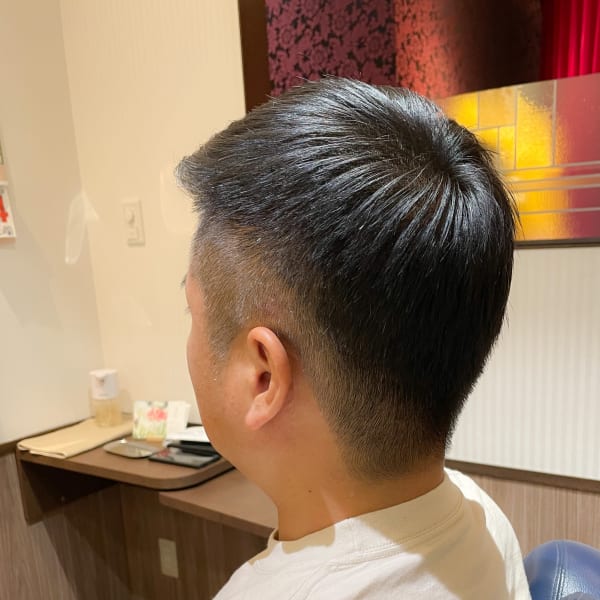 【オールドボーイスタイル】素材を生かしたオーダーメイドカット|PRIDE ROCK HAIR