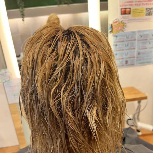 酸性ストレート/縮毛矯正/髪質改善トリートメント