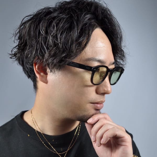仙台 センターパート メンズショート ツーブロック