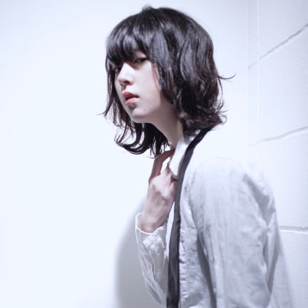 #20代30代40代#ネビージュ#ケアブリーチ#黒髪