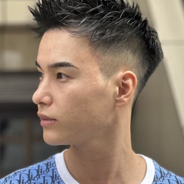 大人メンズ 黒髪パーマ あご髭男子 日本人 | ドルクス日本橋(ドルクス ニホンバシ)のヘアスタイル | 美容院・美容室を予約するなら楽天ビューティ