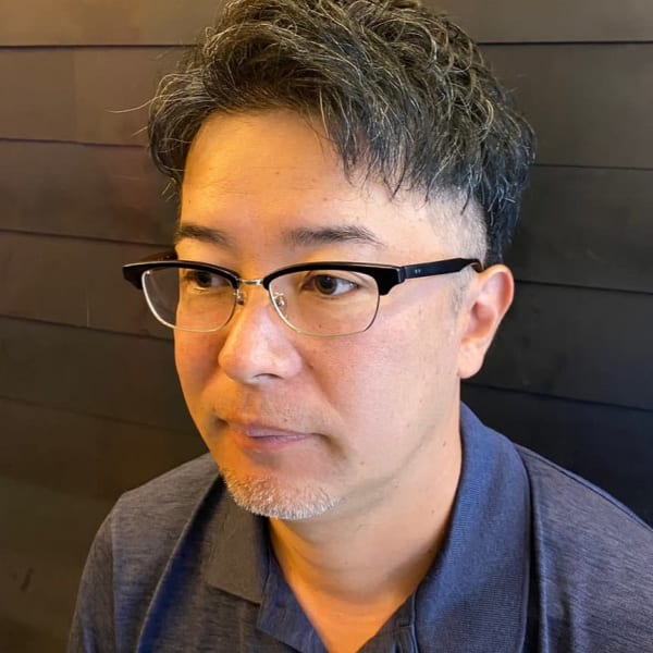 メンズナチュラルパーマ ツーブロック ビジネス 40代50代