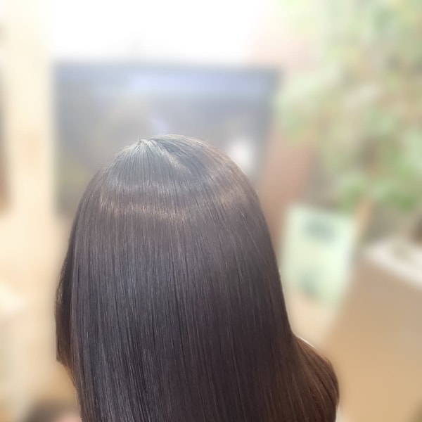 【40歳代】王妃の水エステストレート(施術例)|JHSI公認【頭皮、髪エステ専門店】HairVall RaQ