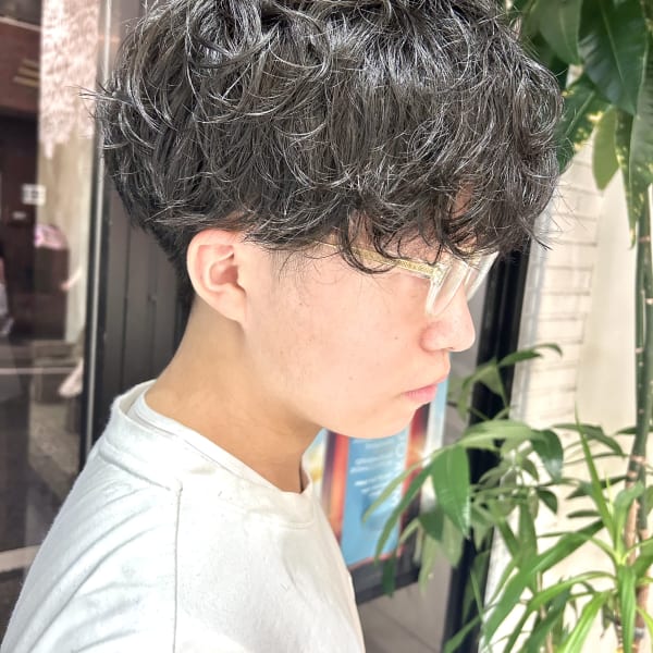 ソフト刈り上げツーブロ/スパイラルマッシュ|High street Hair