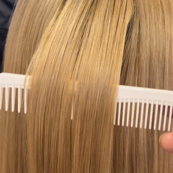 酸性ストレート/縮毛矯正/髪質改善トリートメント