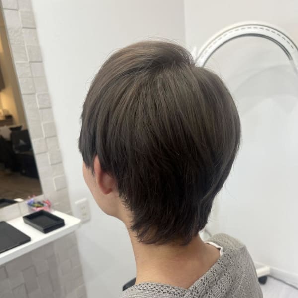 グレージュ