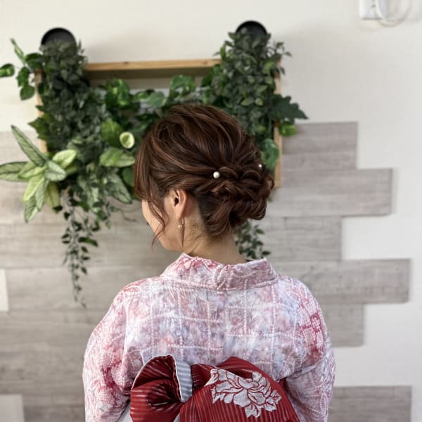 【立川】Roquat Salon|ヘアセット&メイクアップ Roquat Salon