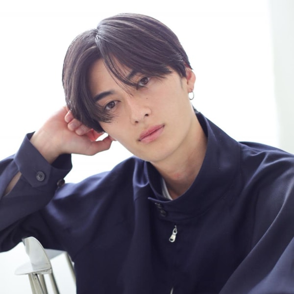 【BOND】センターパート　メンズ　ナチュラルヘア