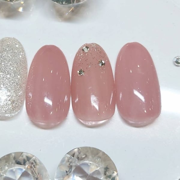 シンプルなデザインがかわいいAコースデザイン