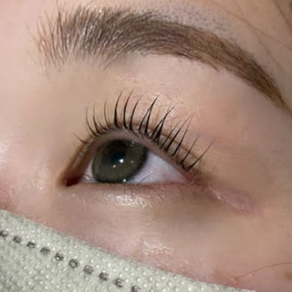 長さを強調させるパリジェンヌ♪