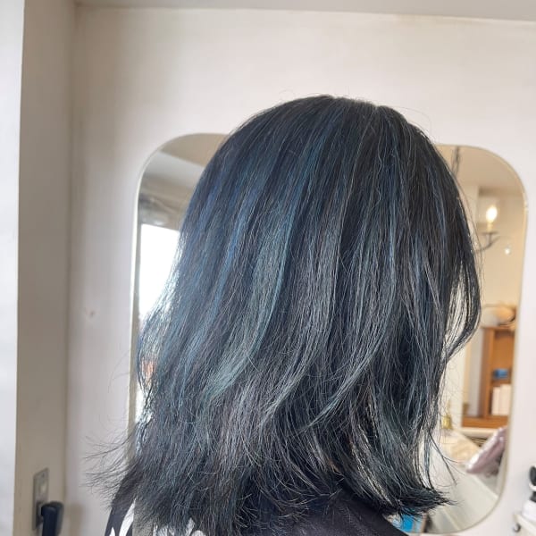 メンズダブルカラーブルージュミディアムヘア30代40代梅ヶ丘