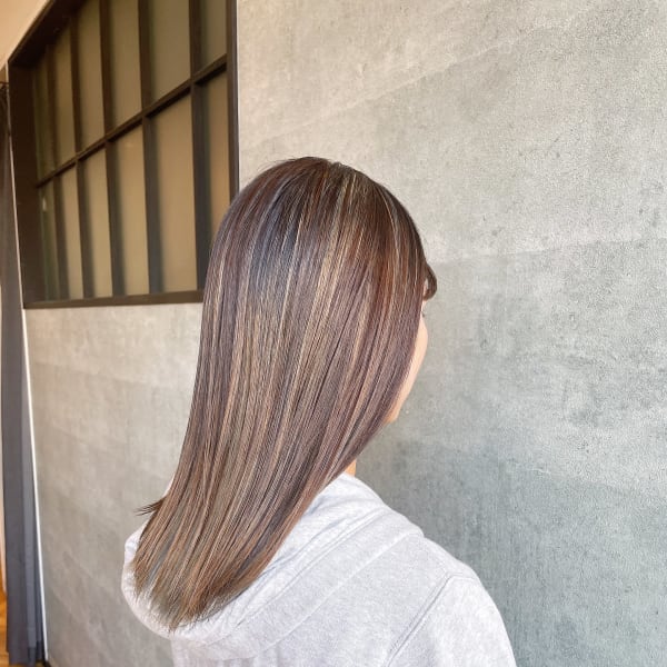 ROMA銀座★美肌/髪質改善/艶髪/ラベンダーアッシュ