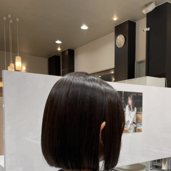 切りっぱなしボブ