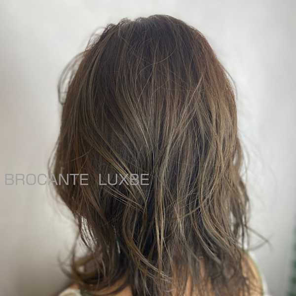 ニュアンスカラー 透明感 ミディアムレイヤー アースカラー