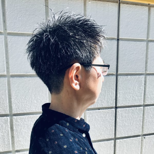 骨格補正カット 刈り上げ