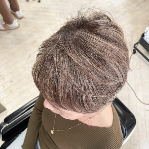 【白髪ぼかし】コントラストハイライト|Nouvelle Vallee