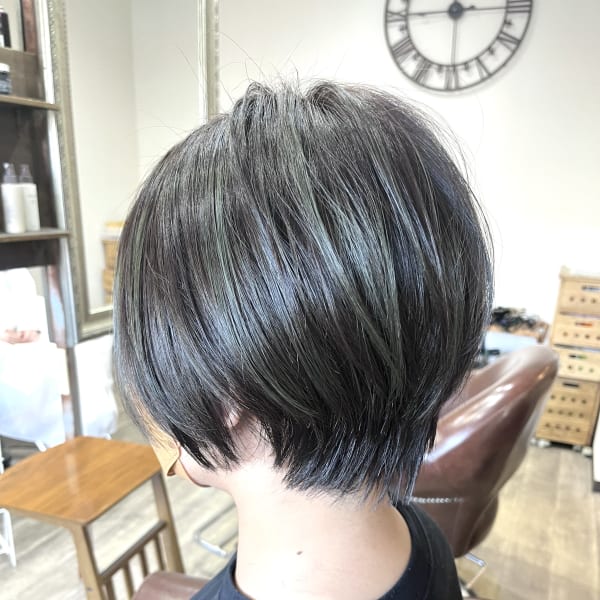 ショートレイヤー×ブラックアッシュ】|jolie amie