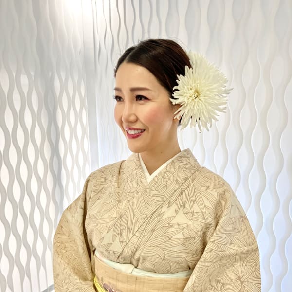 大人かわいい上品な着物スタイル ヘアアレンンジ 結婚式