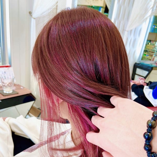 10代20代/大人可愛い/インナーカラー/ピンク/ケアブリー|QUALIS 赤塚店