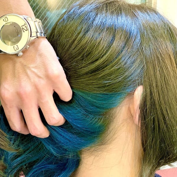 10代20代/大人可愛い/インナーカラー/小顔/ブリーチ/オ|QUALIS 赤塚店