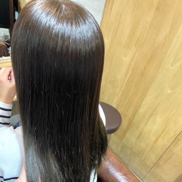 オリーブベージュ10代20代30代