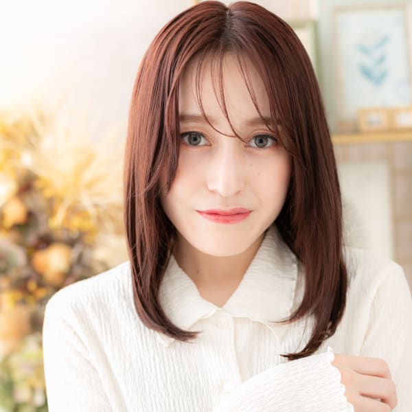 ミルクティーピンク外国人風エアストレート ニュアンスカラー