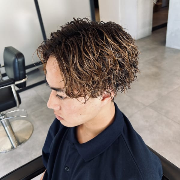 スパイラルパーマ|【Men'sサロン】MASTER