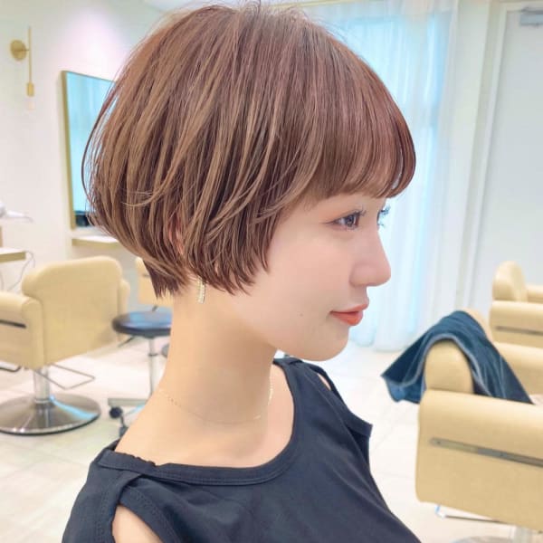 ショートボブ髪型20代30代40代50代前髪あり前髪なし面長