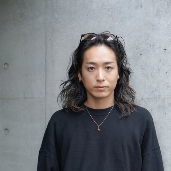 BERRYメンズカットアッシュブラックツイスパツーブロック