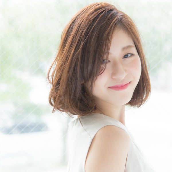 お手入れ簡単♪大人可愛いミディボブ