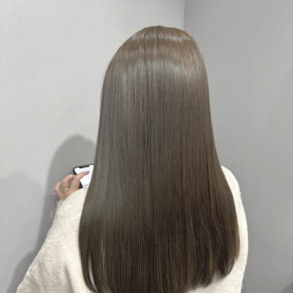 【代官山 美容室】艶々グレージュ☆ストレートヘア