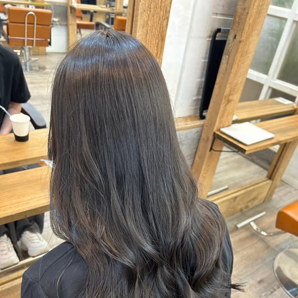 韓国風ゆるふわ巻き艶髪グレージュ髪質改善トリートメント