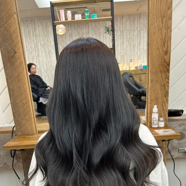 韓国風ゆるふわ巻き艶髪グレージュ髪質改善トリートメント