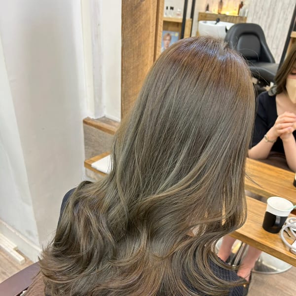 髪質改善トリートメント艶髪縮毛矯正赤み消しカラーベージュ