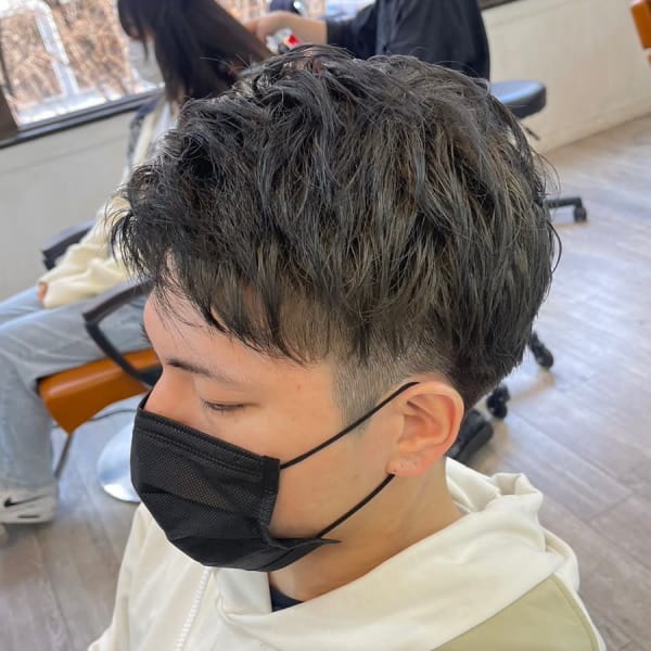 ツーブロアップバング！癖を活かしたメンズカット