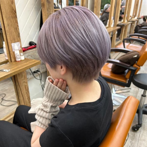 丸みショート×透明感パープルシルバー