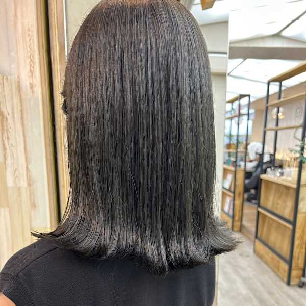 韓国風タッセルボブ艶髪グレージュ髪質改善トリートメント