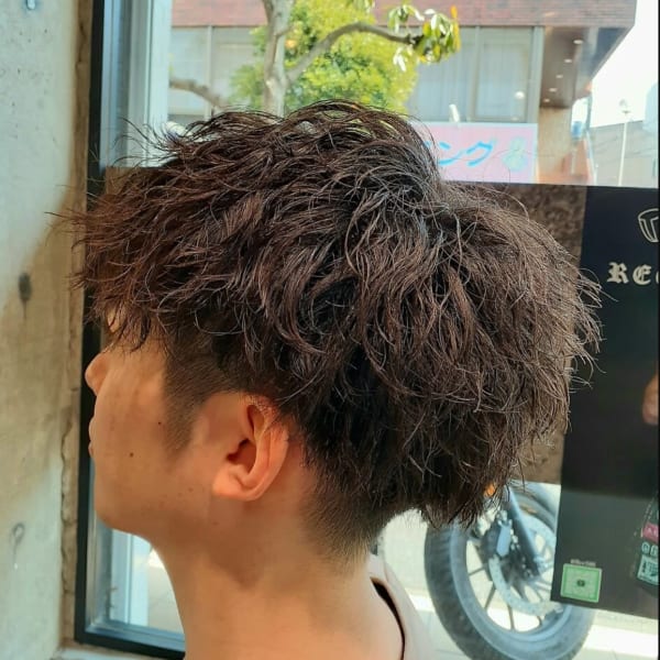 【マッシュパーマ】絶妙ウェーブ感のツイストスパイラルパーマ！|RISE 綾瀬店